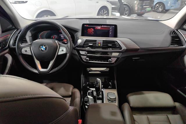BMW X3 2020 — фото 11