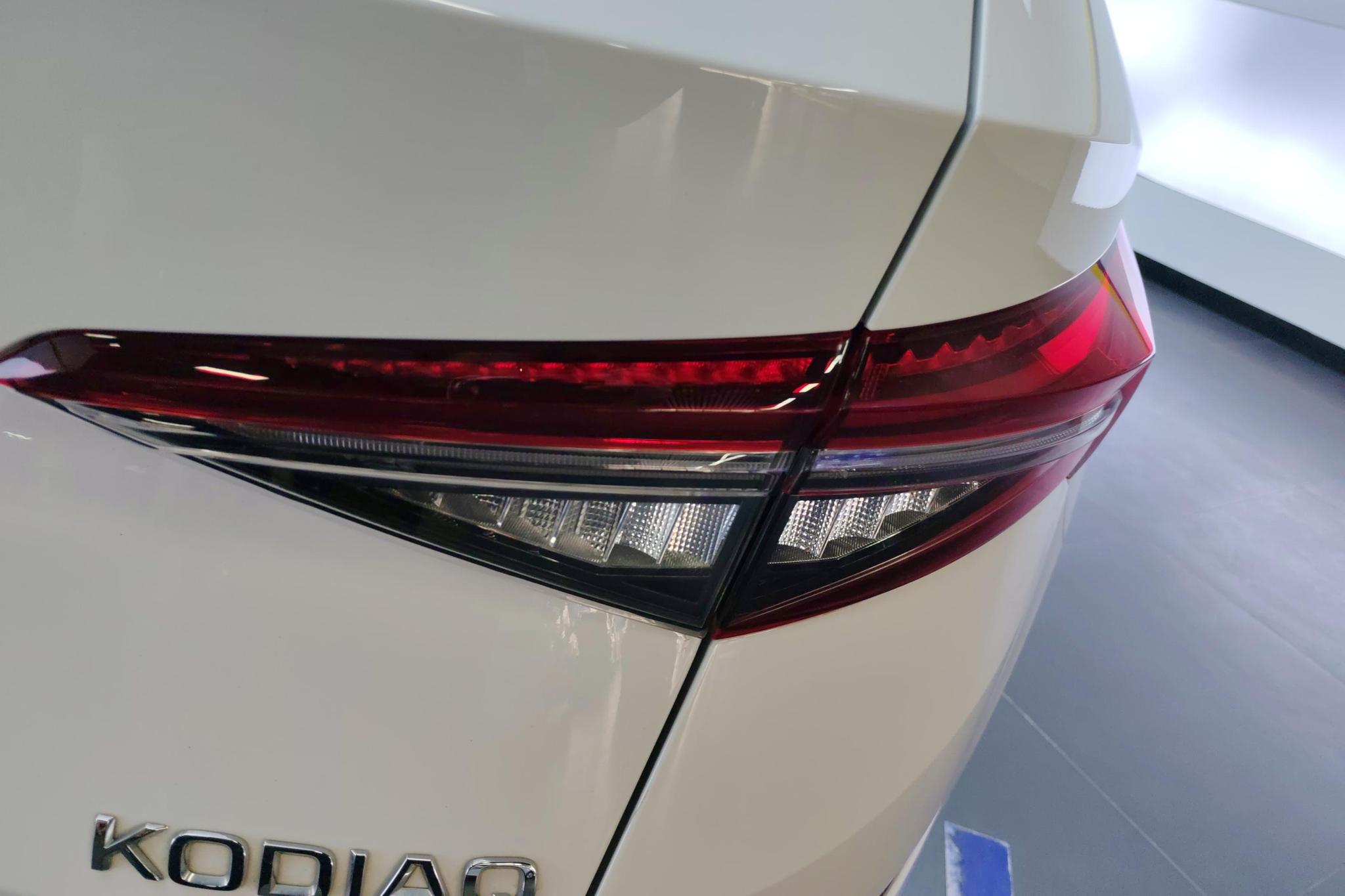 Skoda Kodiaq 2024 TSI330 5 мест