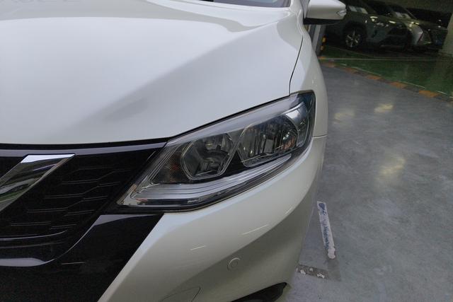 Nissan TIIDA 2019 1.6 L CVT VI — фото 4