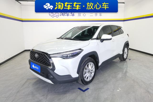 Toyota Corolla Cross - фото 1