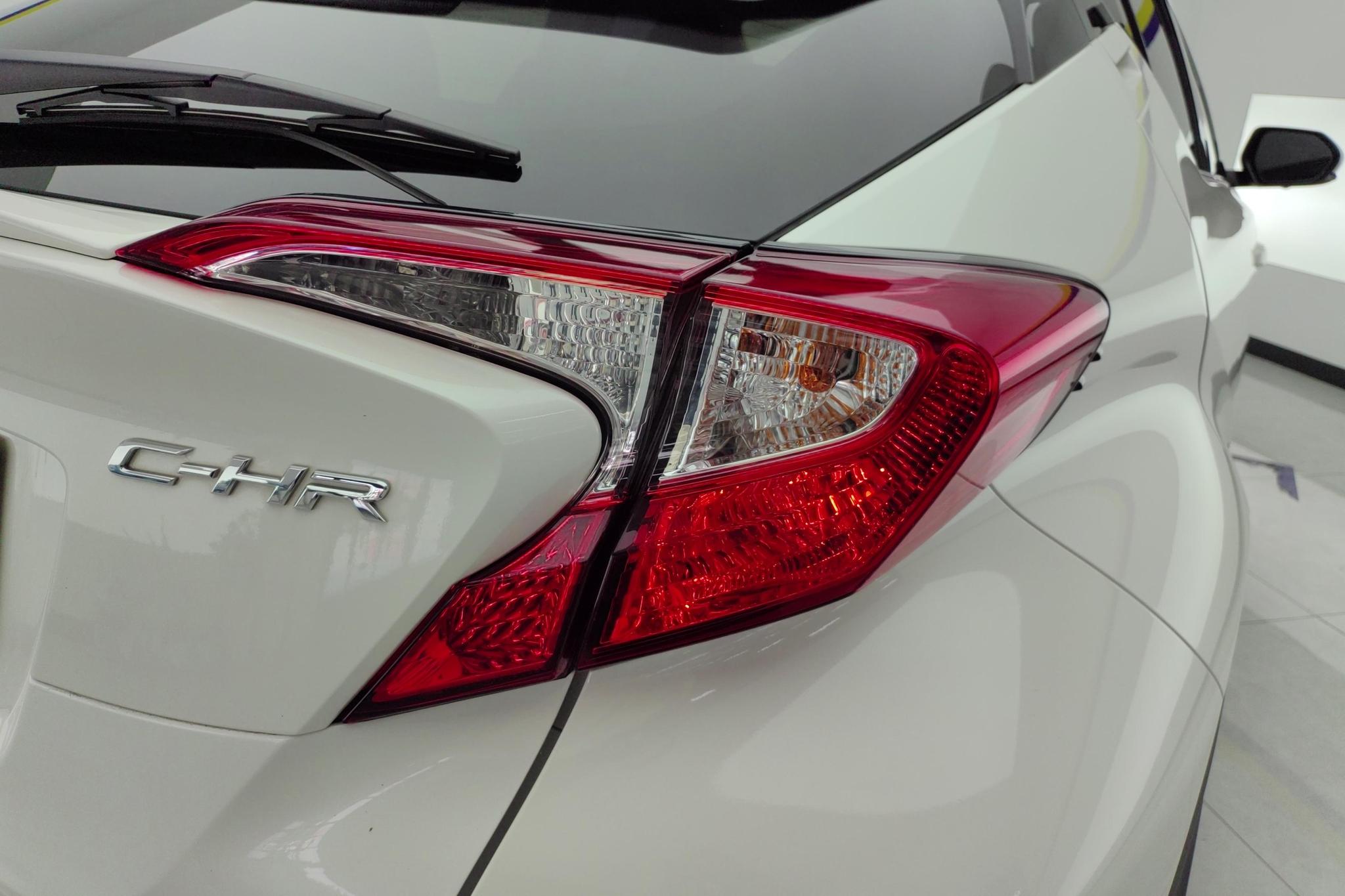 Toyota C-HR 2018 2.0L Lead VI