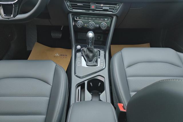 Volkswagen Tharu 2020 280 TSI 2 WD PLUS VI — фото 14