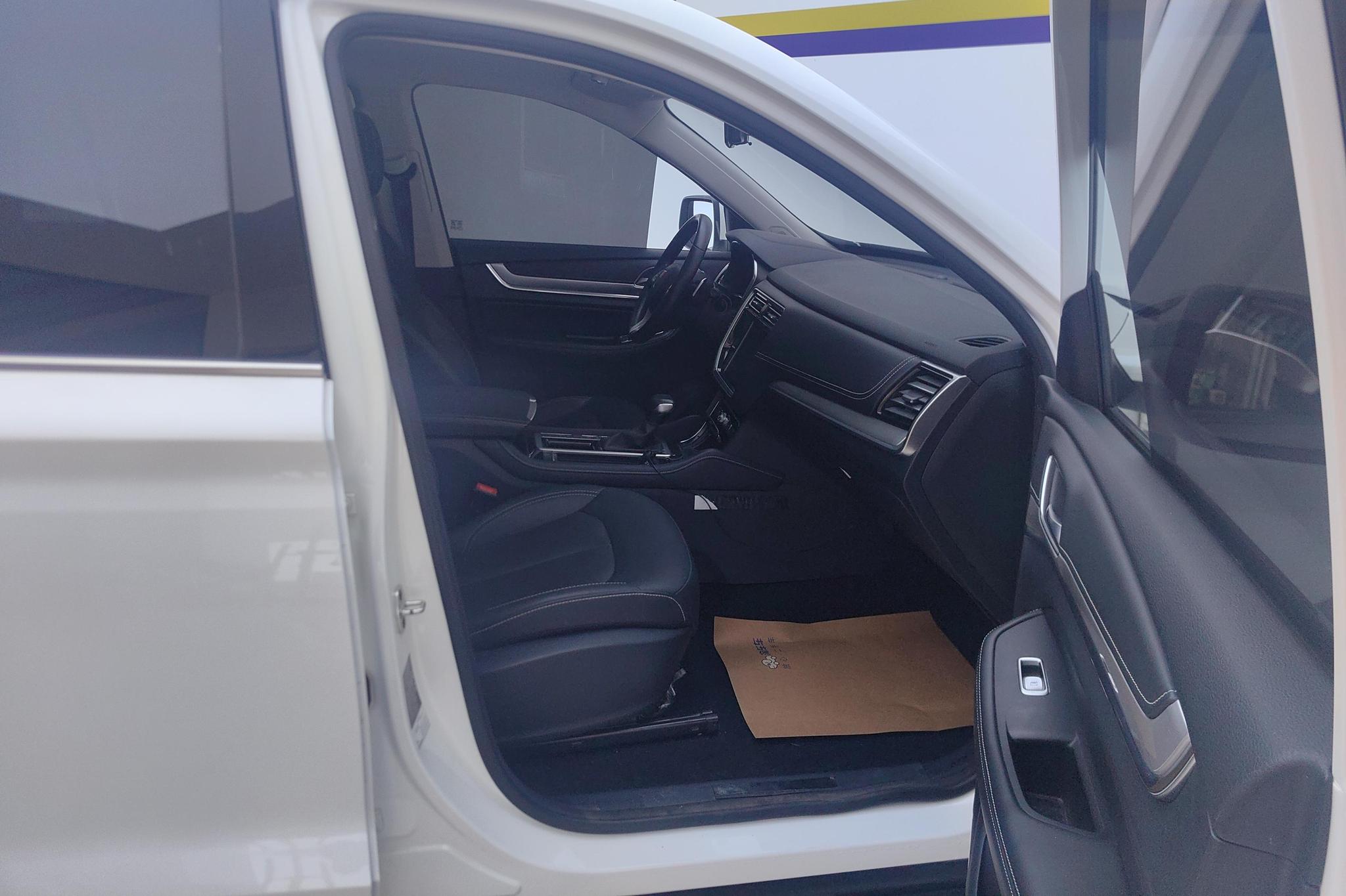 Roewe RX8 2019 30T Flagship