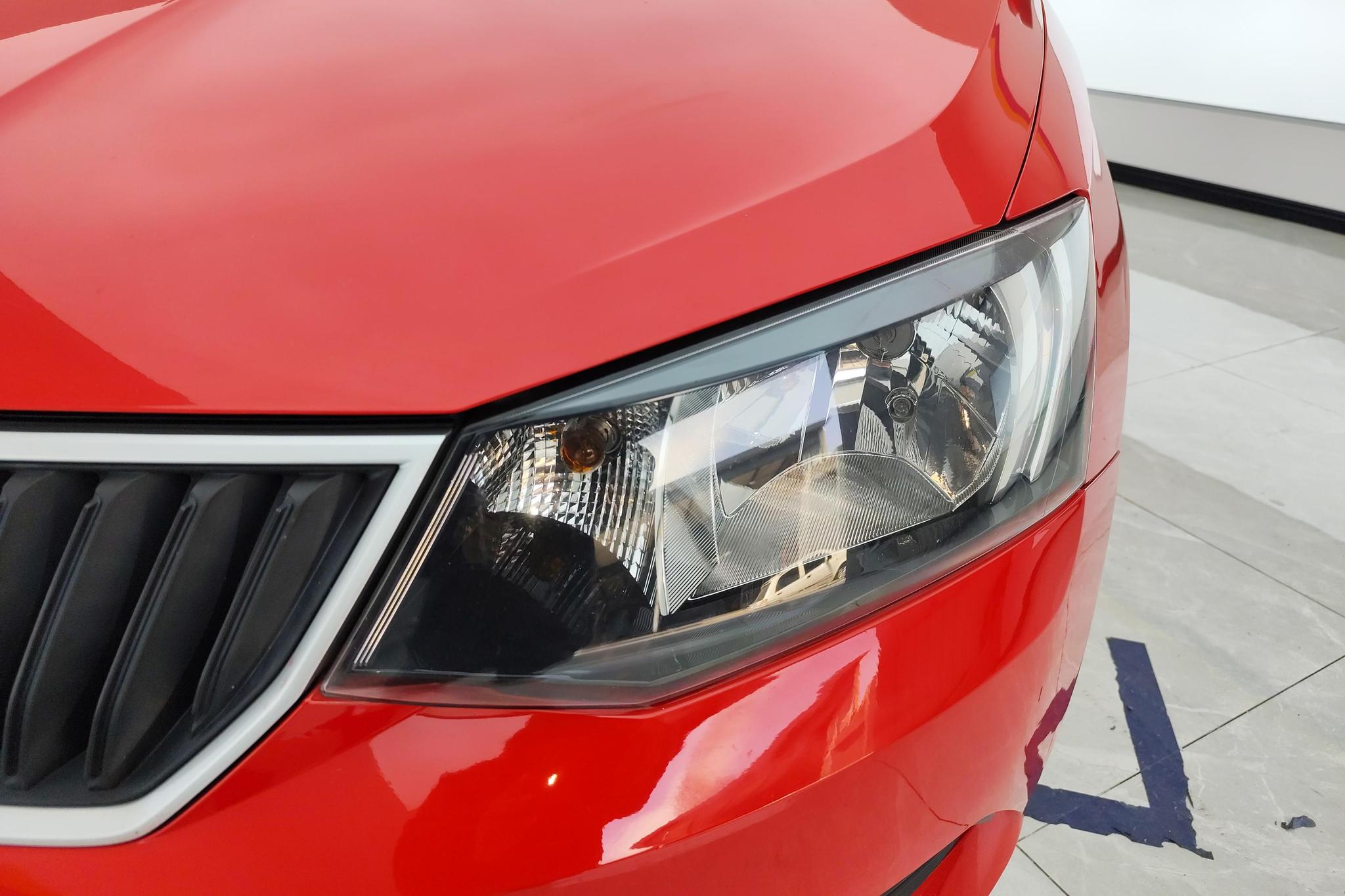 Skoda Fabia 2017 1.4L AT