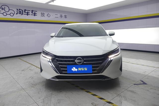 Nissan Sylphy 2023 1.6 L CVT — фото 2