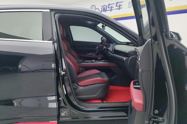 Changan Auchan Z6 2023 1.5 T DCT — фото 15
