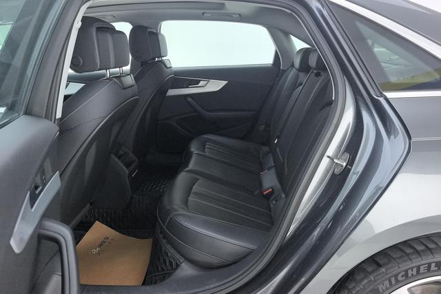 Audi A4L 2023 40 TFSI — фото 16