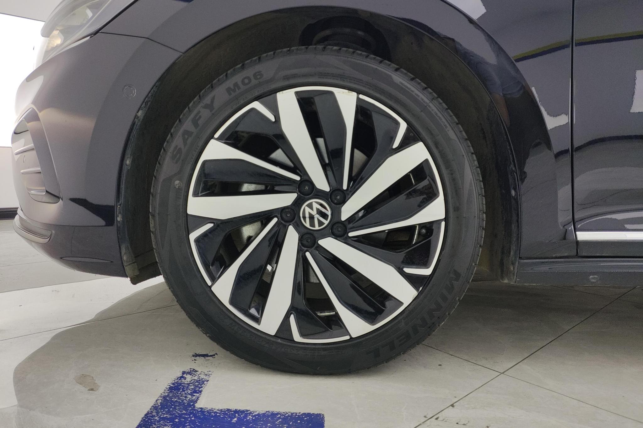 Volkswagen Passat 2023 380TSI Luxury