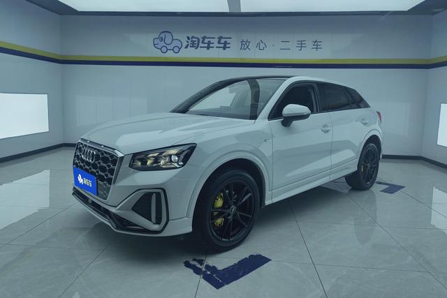 Audi Q2L 2022 35 TFSI