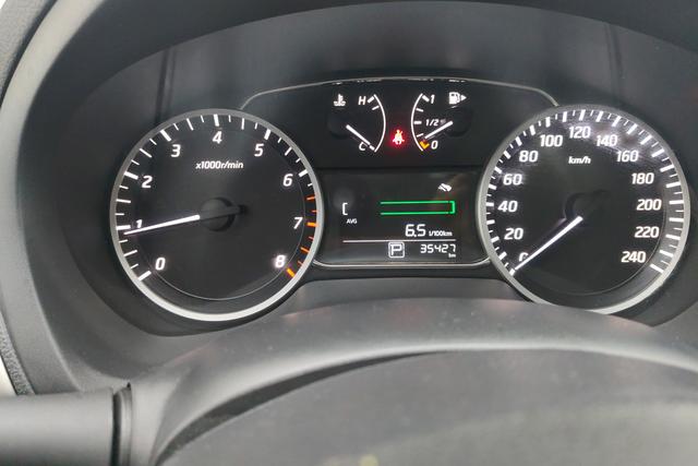 Nissan Sylphy 2022 1.6 XL CVT — фото 13