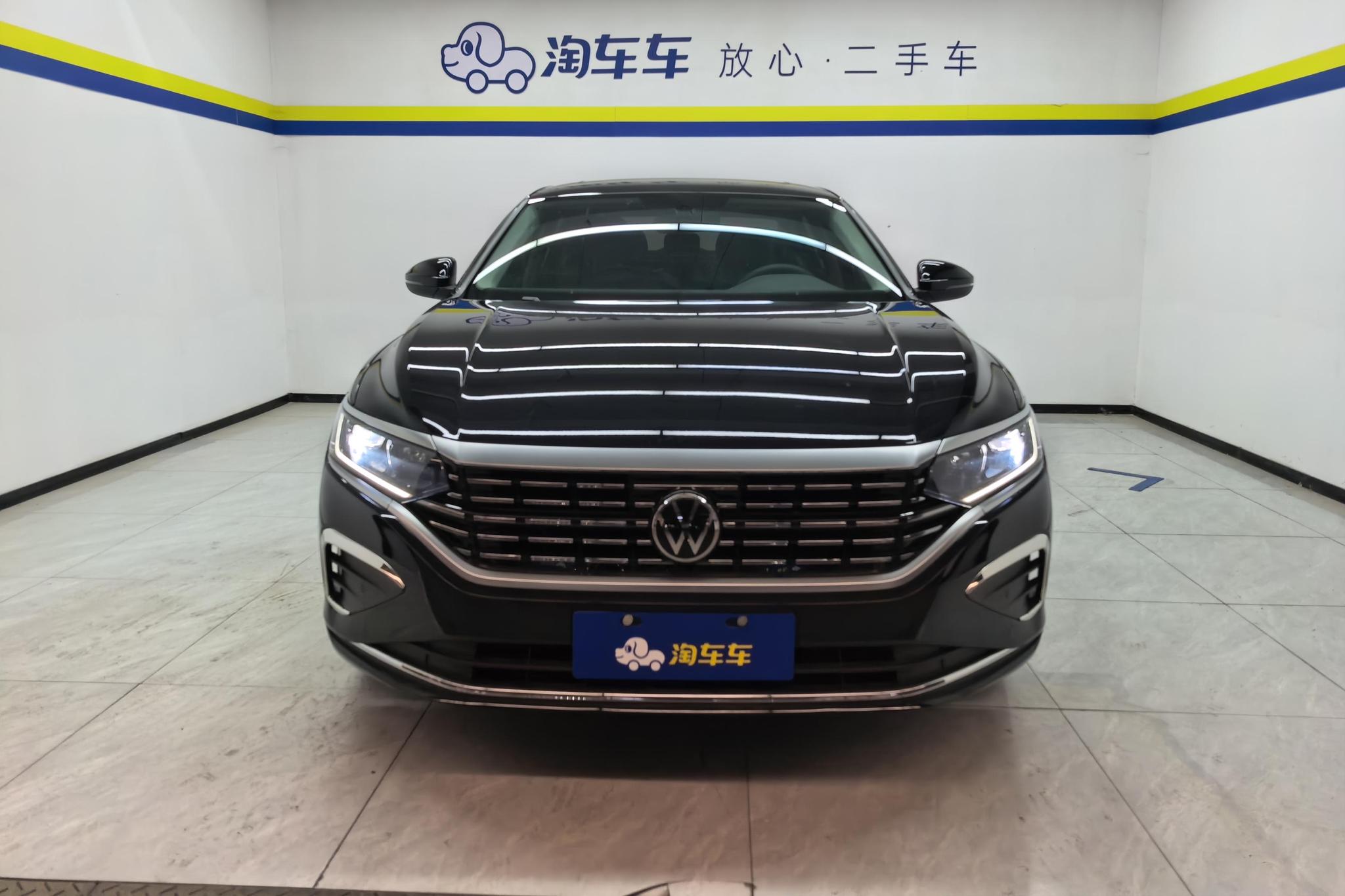 Volkswagen Passat 2024 380TSI Elite