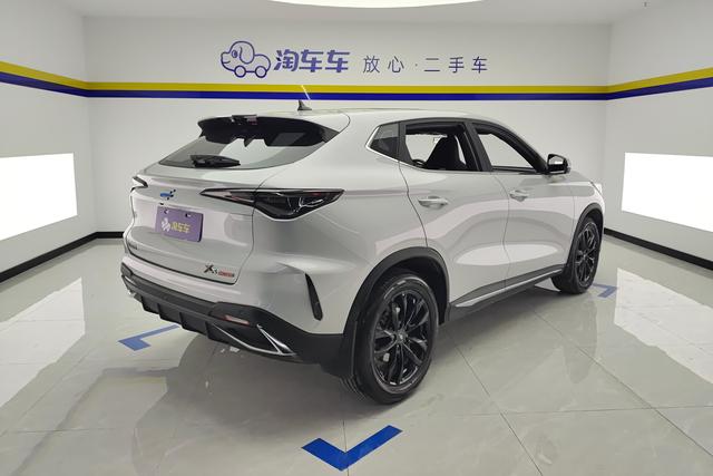 Changan Auchan X5 PLUS 2023 1.5 T DCT — фото 3