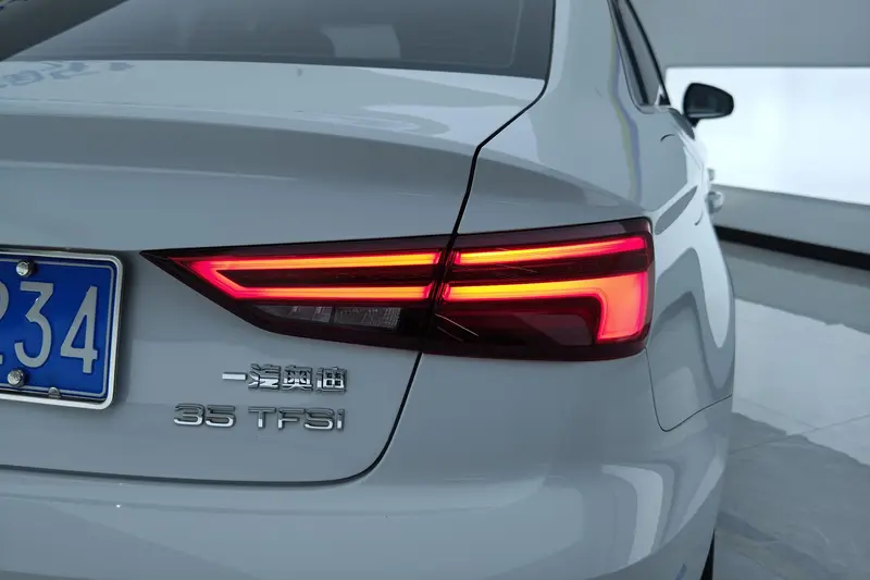 Audi A3 — фото 5