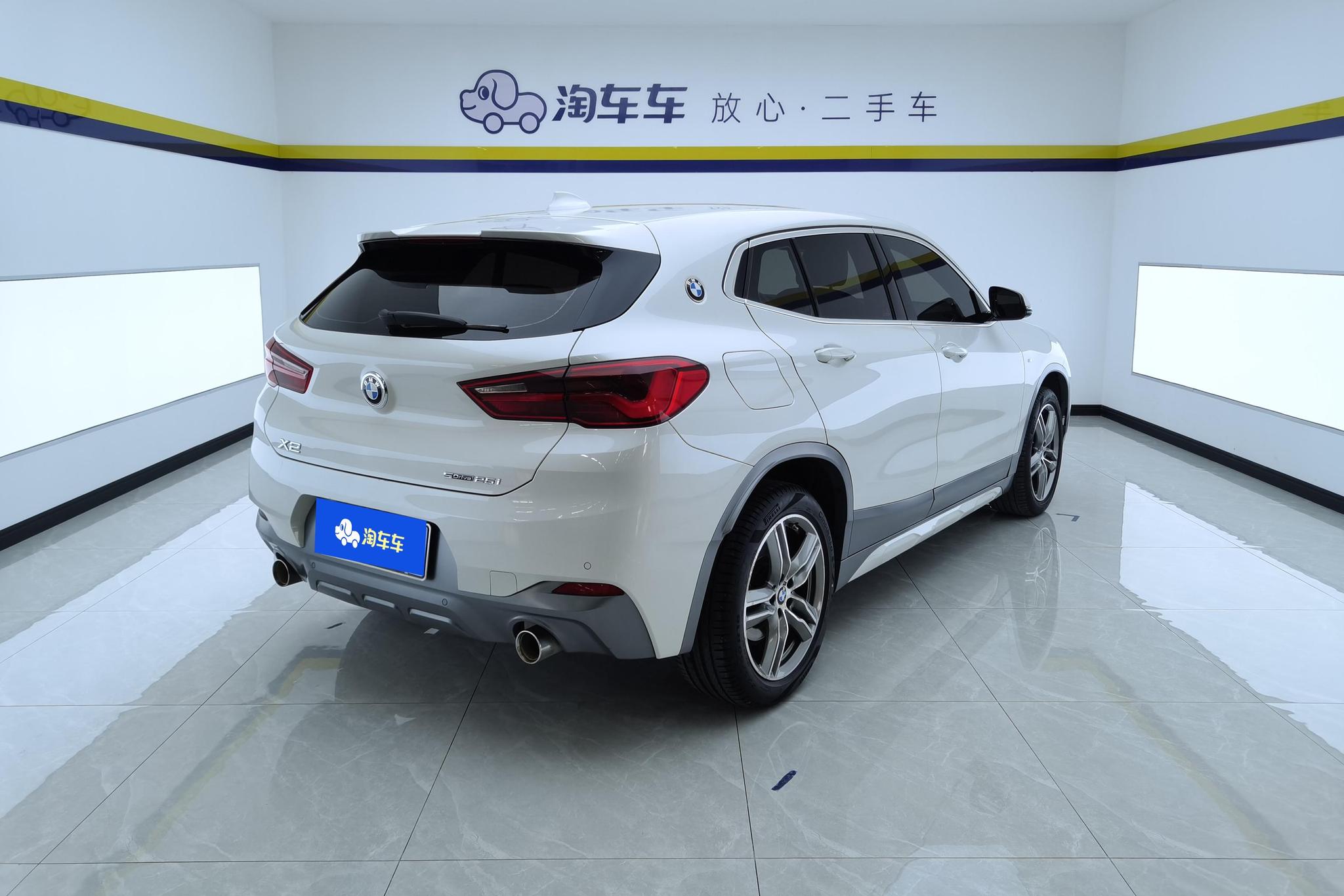 BMW X2 2020 sDrive25i Lead M
