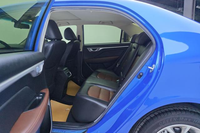 Geely Automobile Vision 2018 Синий из Китая, фото 2