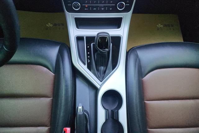 Geely Automobile Vision id 3840871 из Китая 10