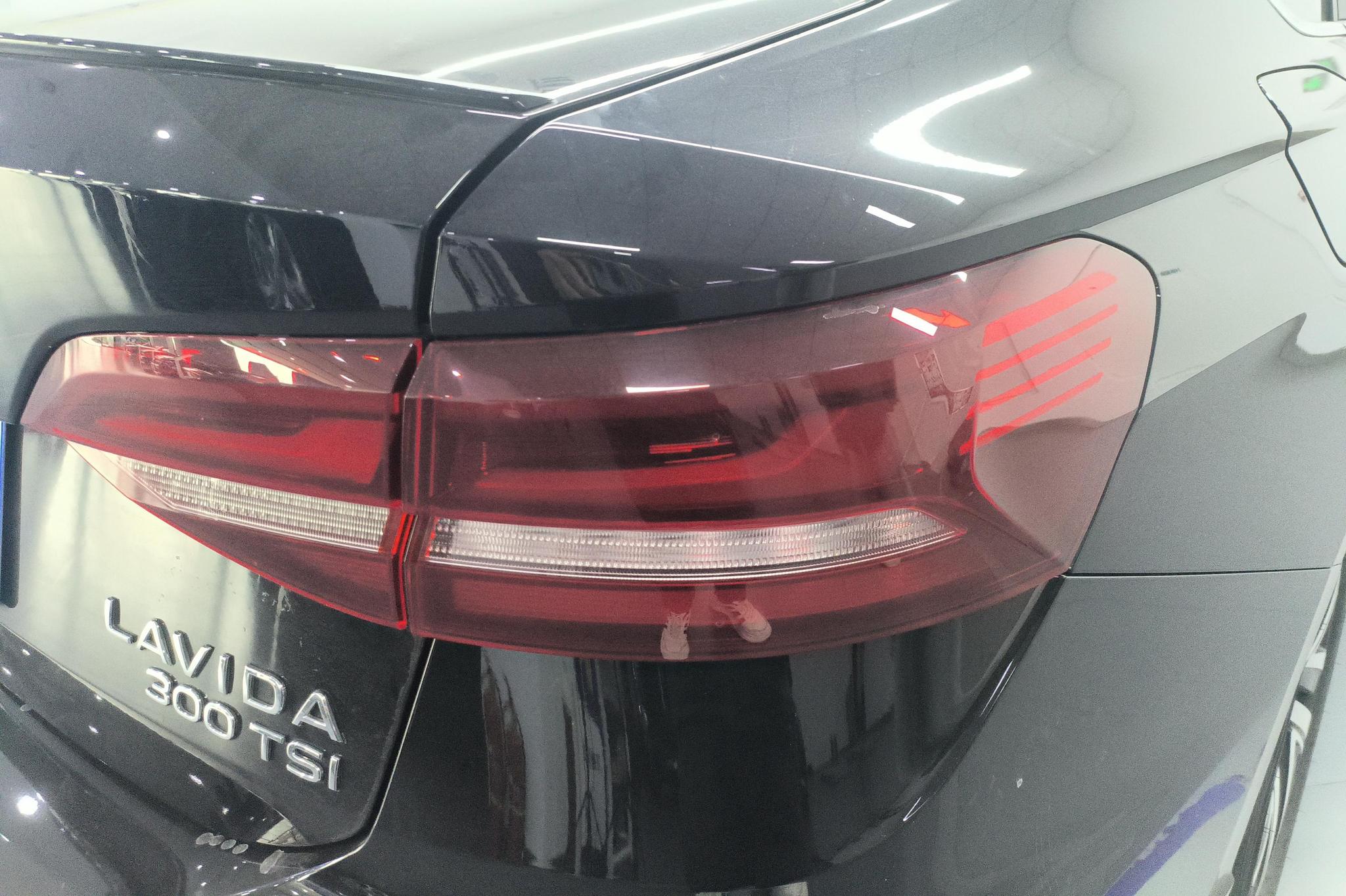 Volkswagen Lavida 2023 300TSI DSG