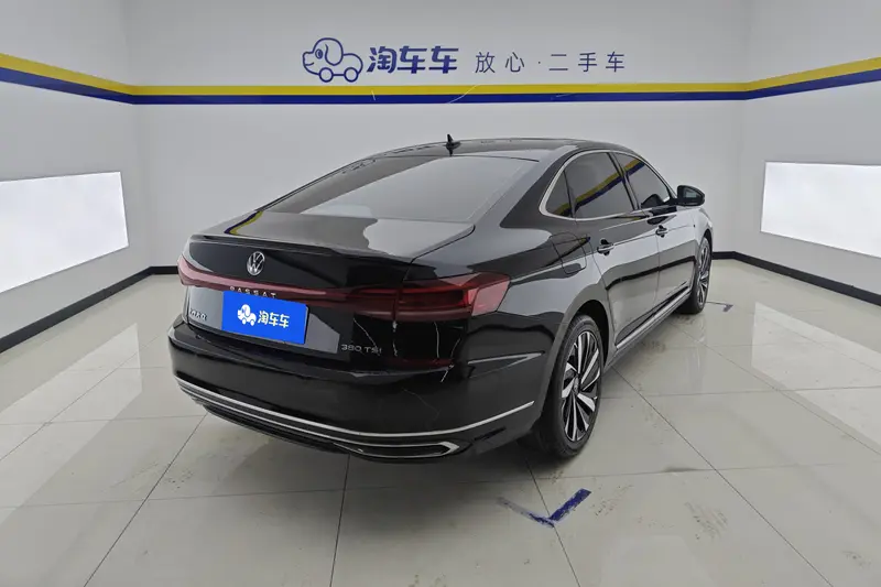 Volkswagen Passat — фото 3