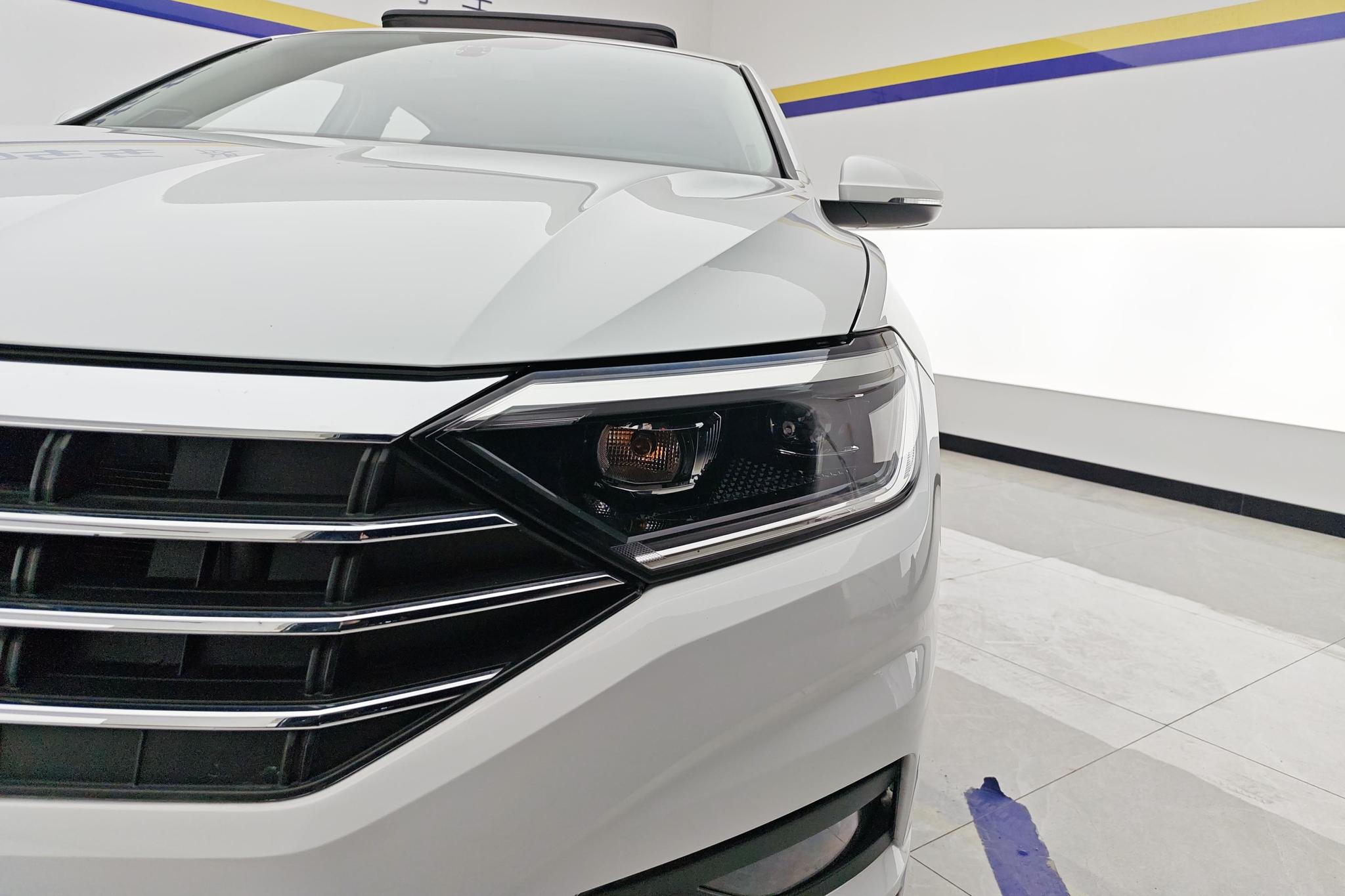 Volkswagen Sagitar 2022 280TSI DSG
