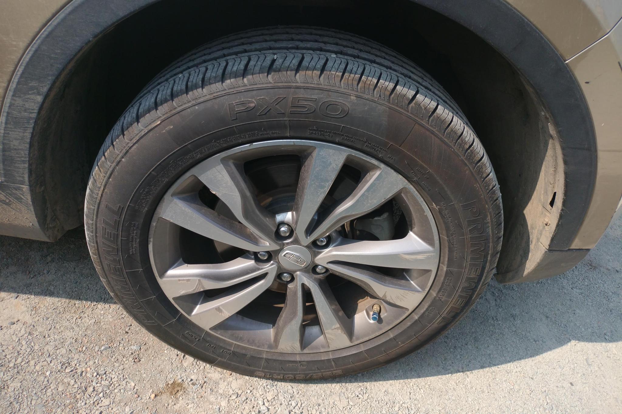 Geely Boyue 2016 2.0L MT