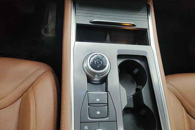 Ford Explorer 2023 Eco Boost 285 4 WD plus 7 — фото 14