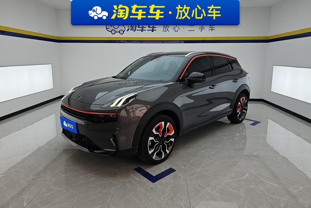 Lynk & Co 06