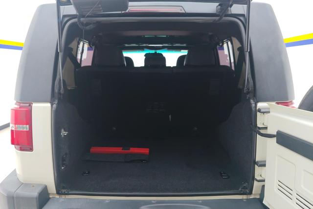 BAIC BJ40 2016 40 L 2.3 T AT 4 WD — фото 16