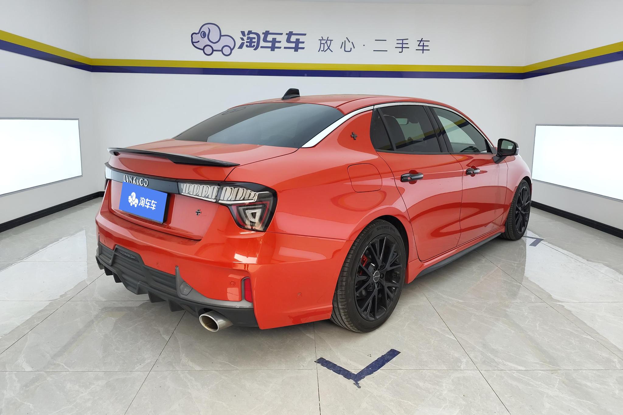 Lynk & Co 03 2018 1.5TD DCT Pro