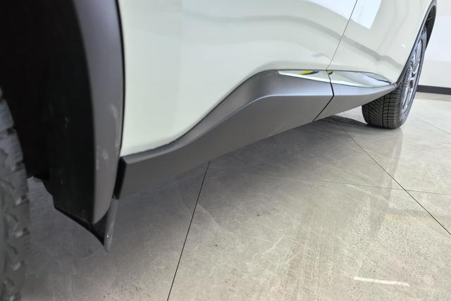 Nissan Loulan id 3855968 из Китая 16