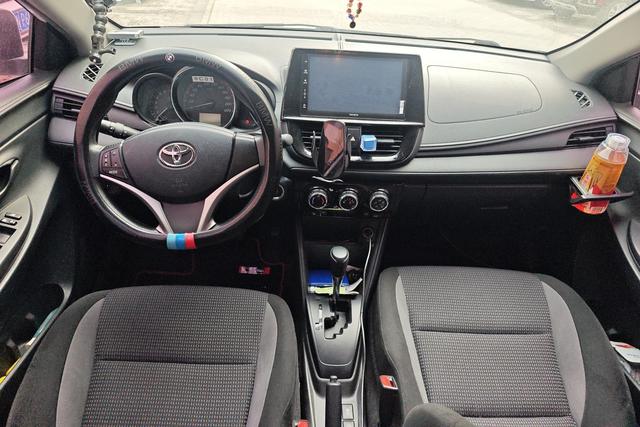 Toyota Vios 2022 1.5 L CVT 20 — фото 12