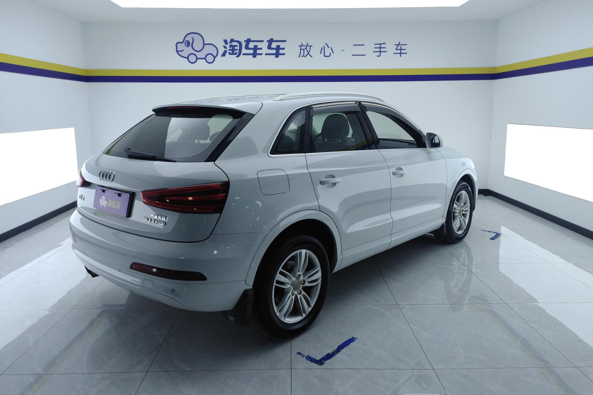 Audi Q3 2015 30 TFSI Comfort