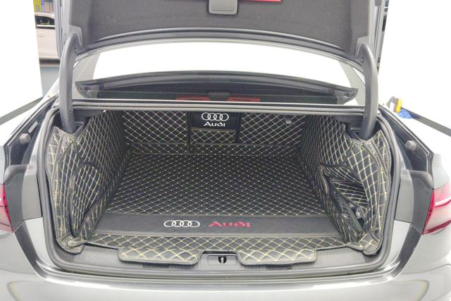 Audi A4L 2020 — фото 17