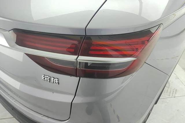 Geely Binyue 2019 — фото 5