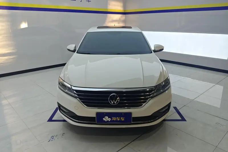 Volkswagen Lavida 280 TSI DSG Comfort — фото 2