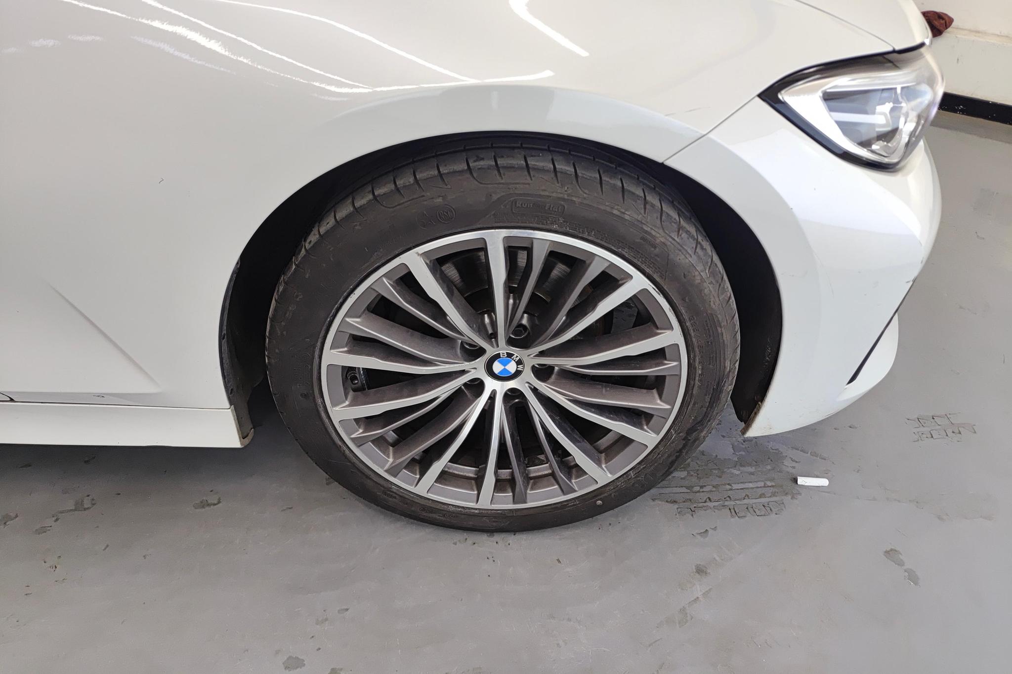 BMW 3 Series 3 2021 320i Sport