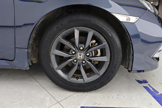 Honda "思域" 可 以 翻 译 为 "Civic" 2019 — фото 8