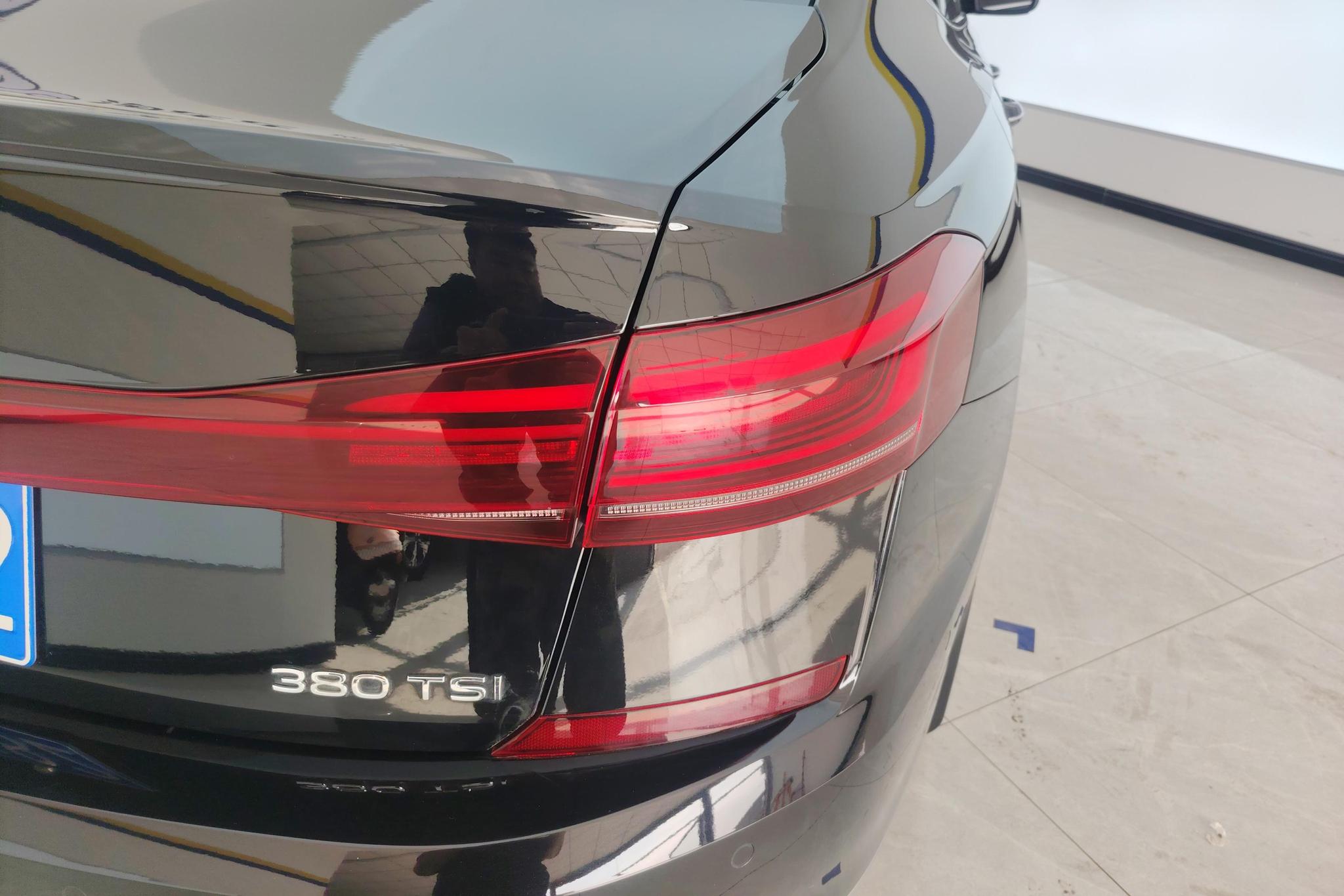Volkswagen Passat 2024 380TSI
