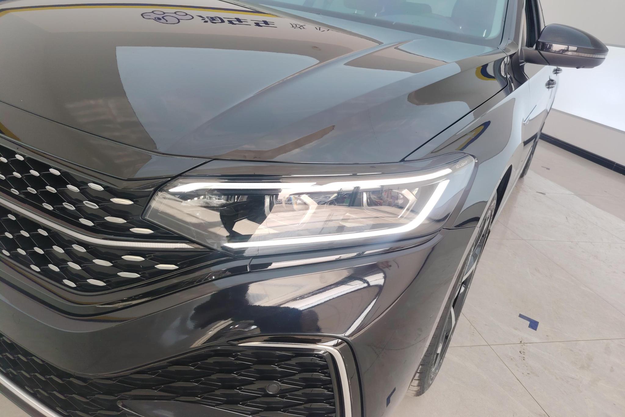 Volkswagen Passat 2024 380TSI