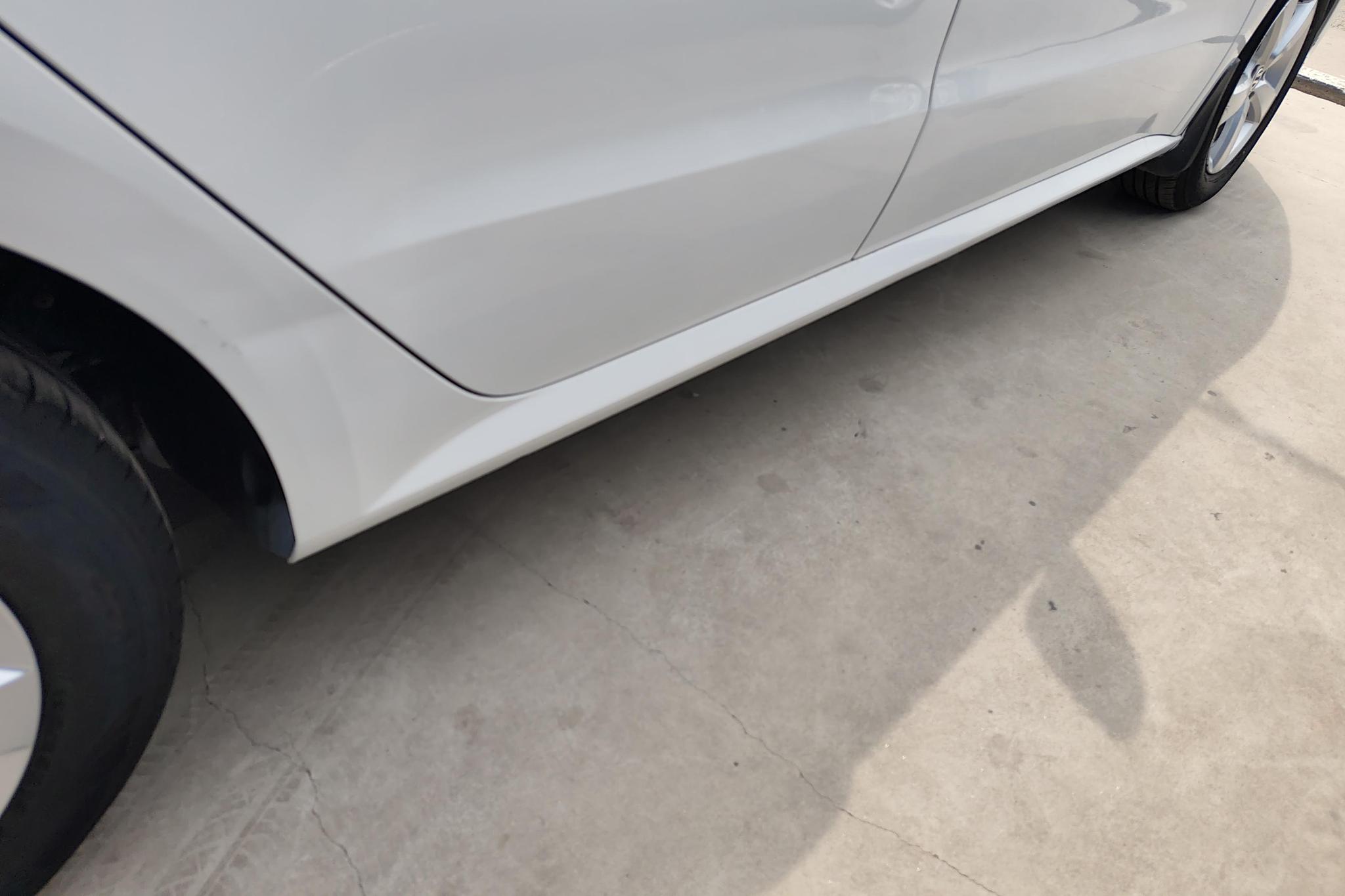 Volkswagen Gran Lavida 2013 1.6L AT