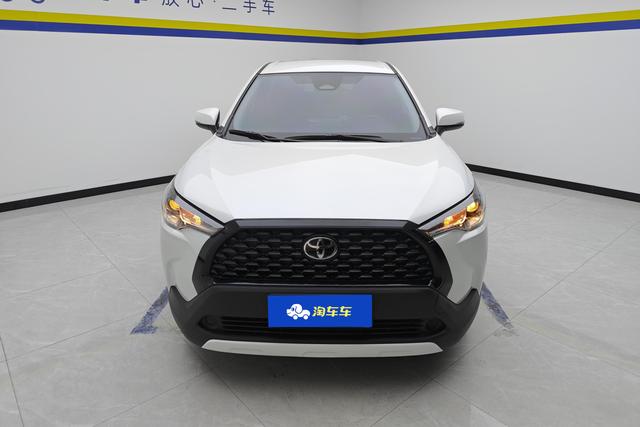 Toyota Corolla Cross 2024 2.0 L CVT — фото 2