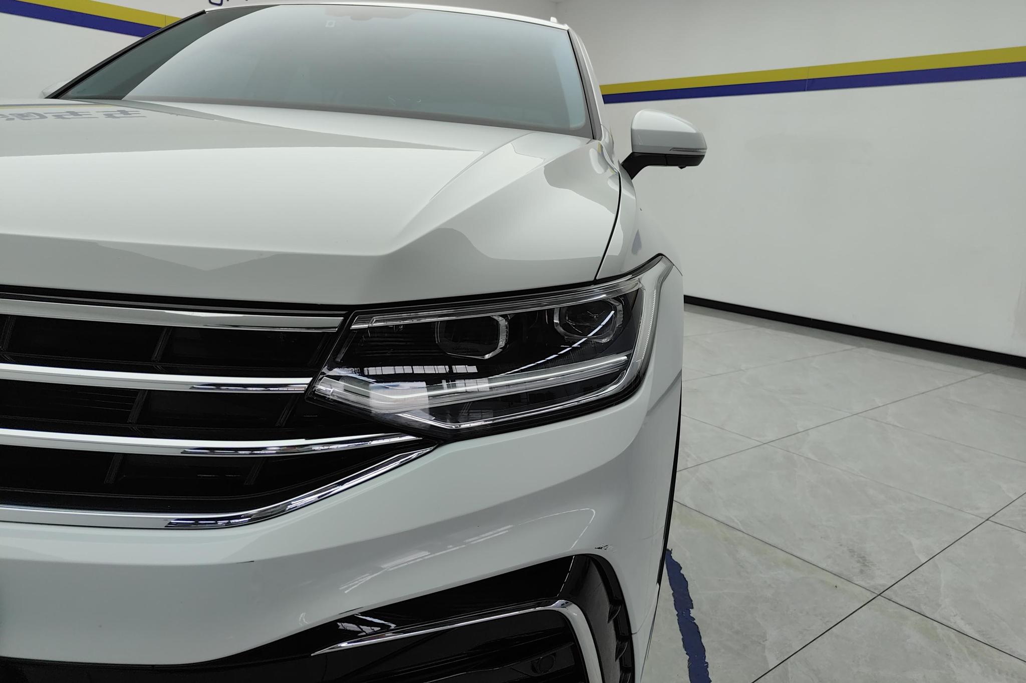 Volkswagen Tiguan L L 2024 330TSI R-Line