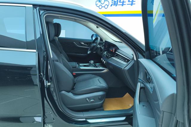 Hongqi HS5 2023 2.0 T Pro — фото 11