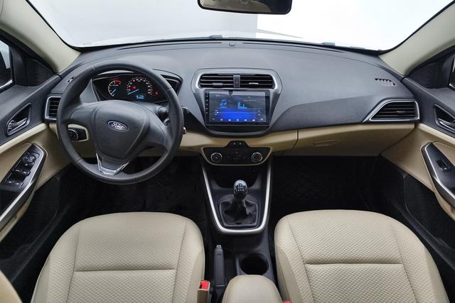 Ford Escort 2017 1.5 L MTComfort — фото 12