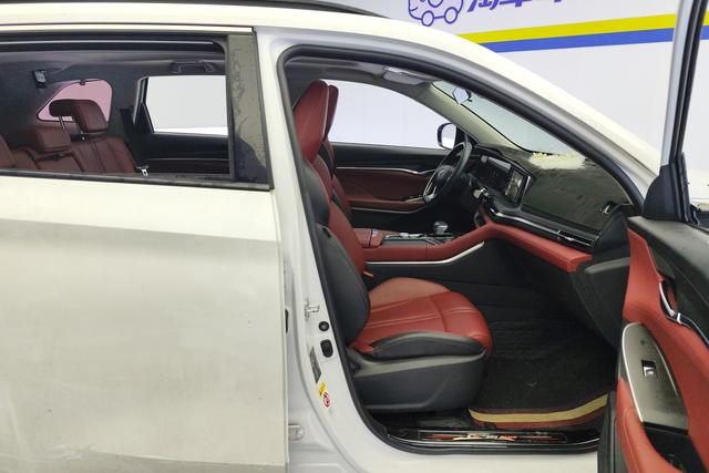 Changan CS75 PLUS 2020 2.0 T AT — фото 15