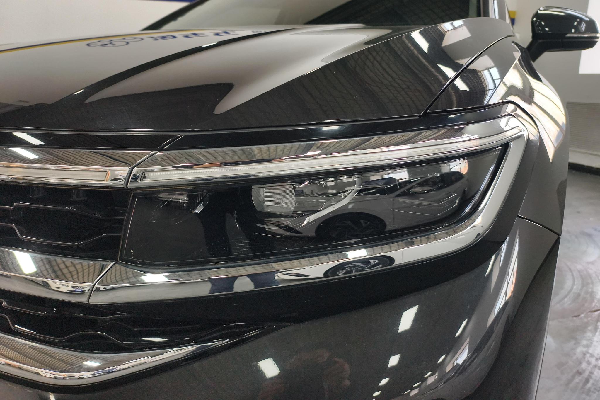 Volkswagen Viloran 2021 380TSI Luxury Pro