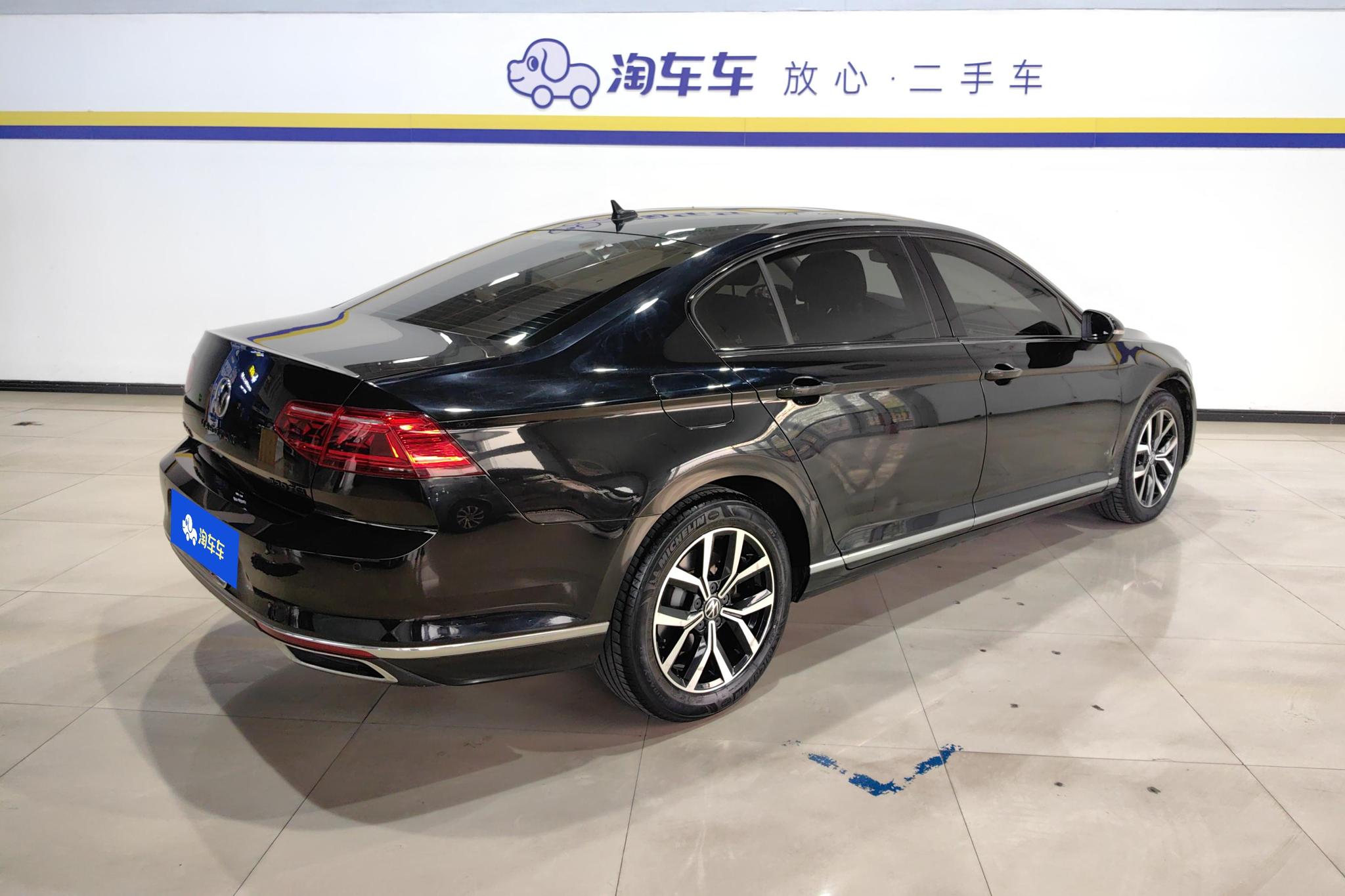 Volkswagen Magotan 2020 330TSI DSG Lead