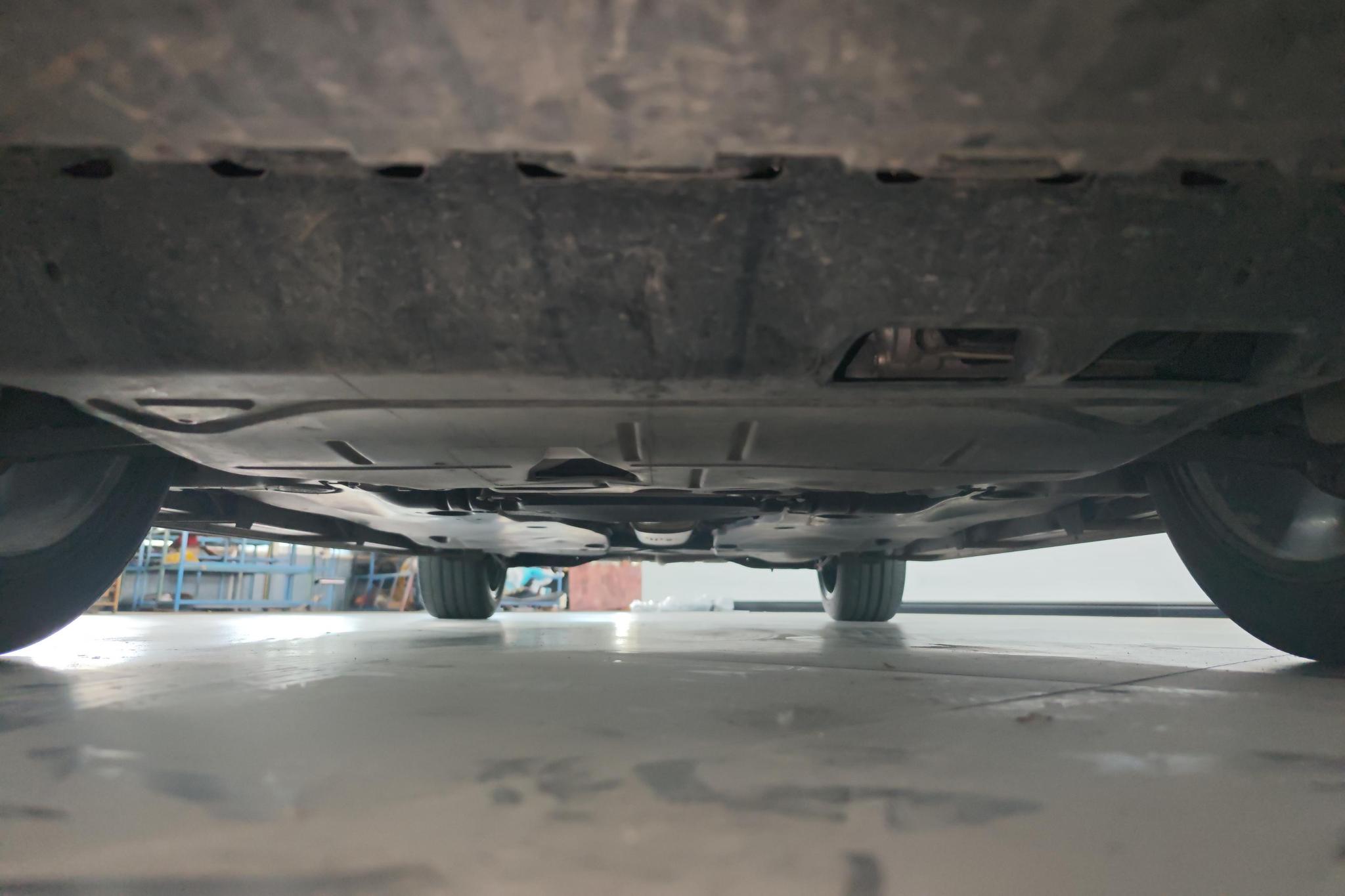 Volkswagen Tiguan L L 2021 330TSI AT R-Line