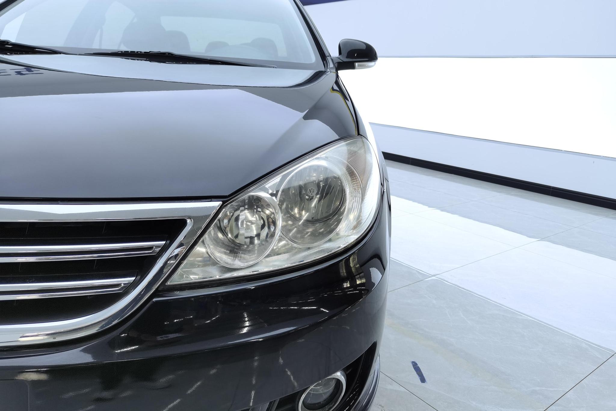 Volkswagen Lavida 2011 1.6L MT