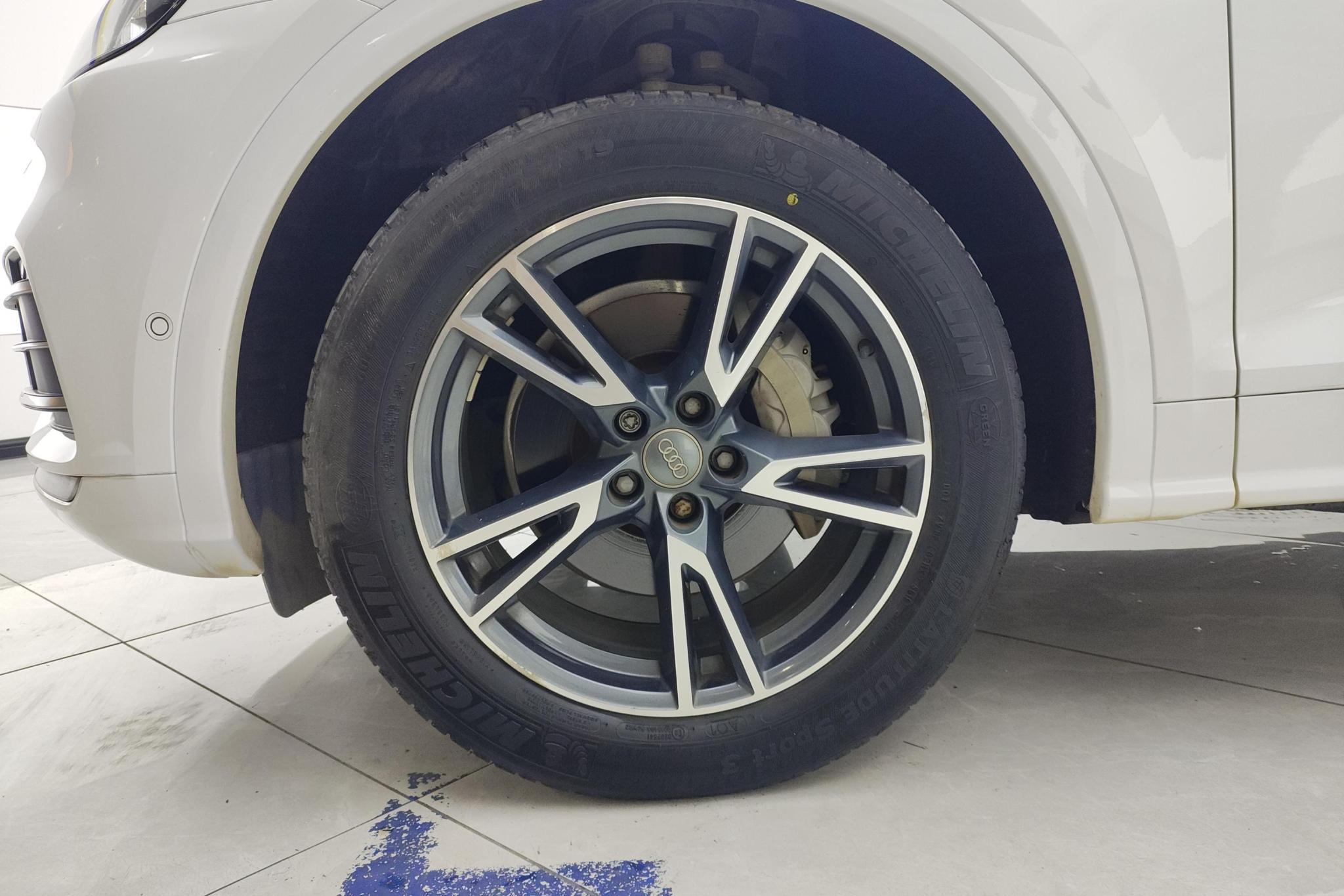 Audi Q5L 2020 45 TFSI Premium Fashion