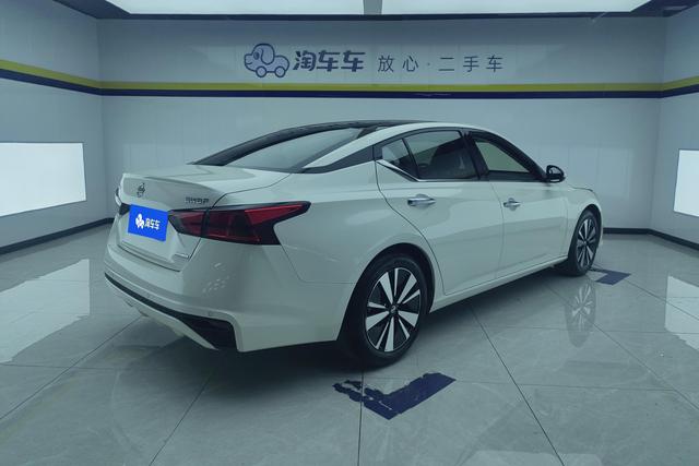 Nissan Teana 2021 2.0 L XL — фото 3